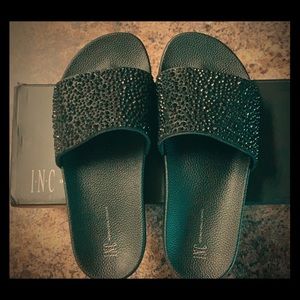Fashionable slides